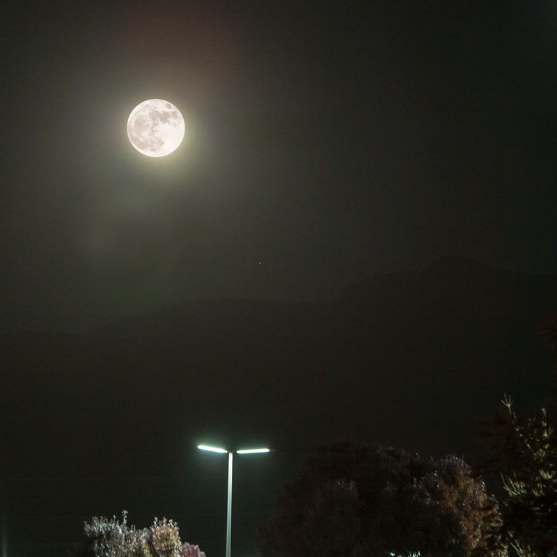supermoonparkinglot